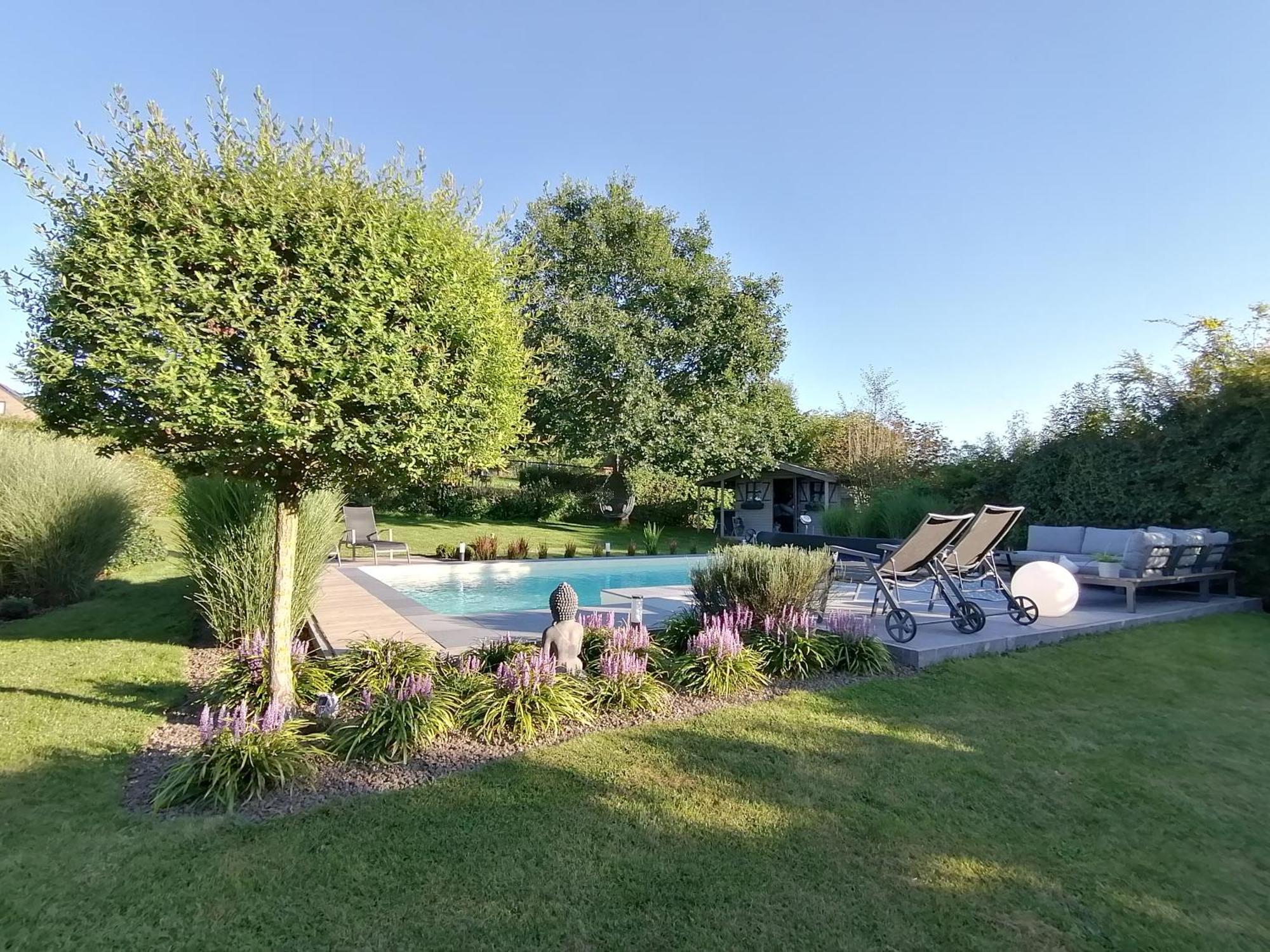Le Clos Du Montys Louveigné Exterior photo