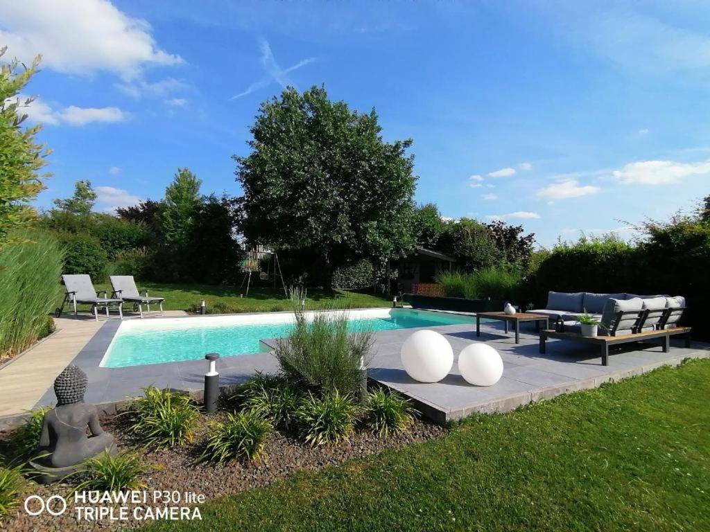 Le Clos Du Montys Louveigné Exterior photo